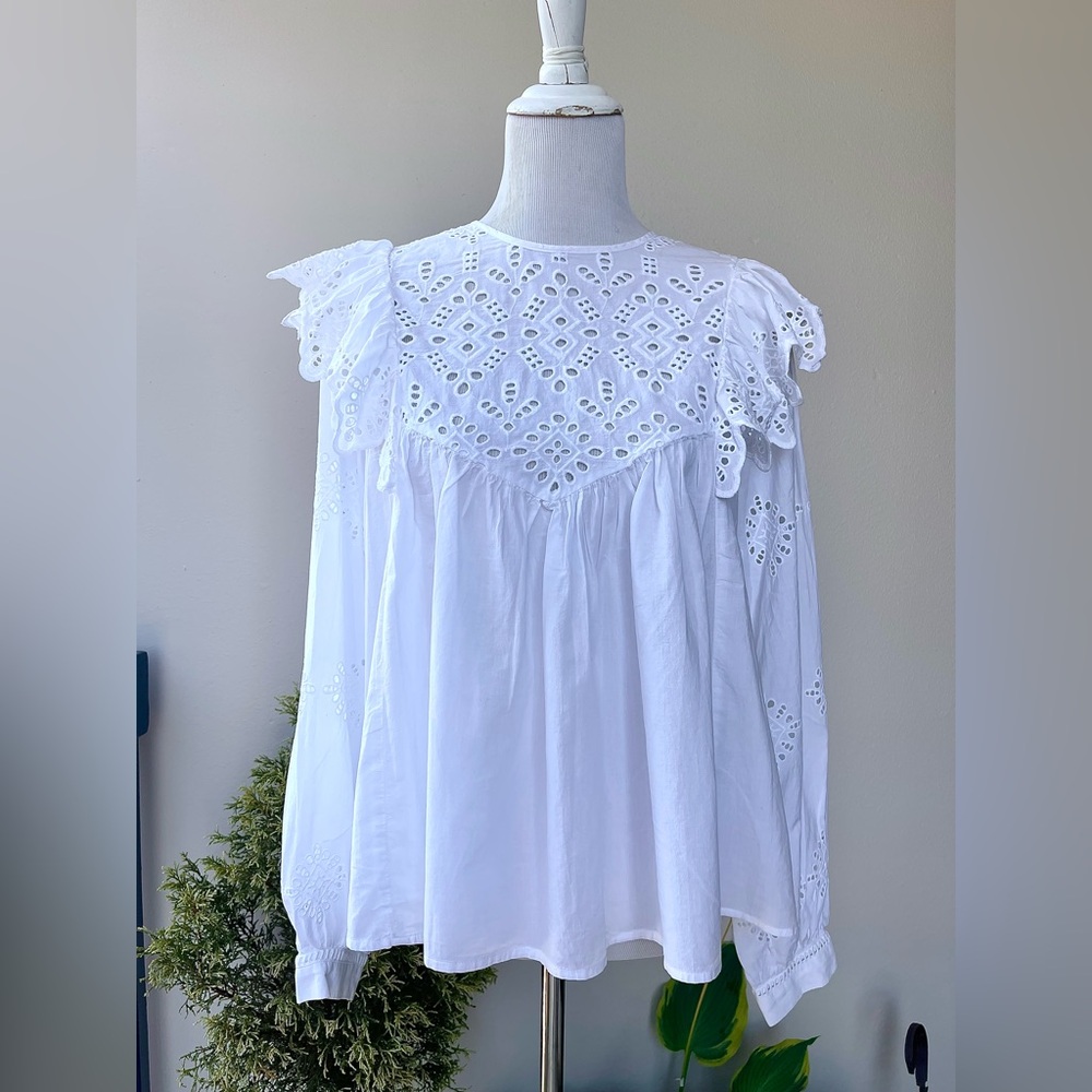 🌿 H&M White Embroidered Boho Cotton Top – US 10